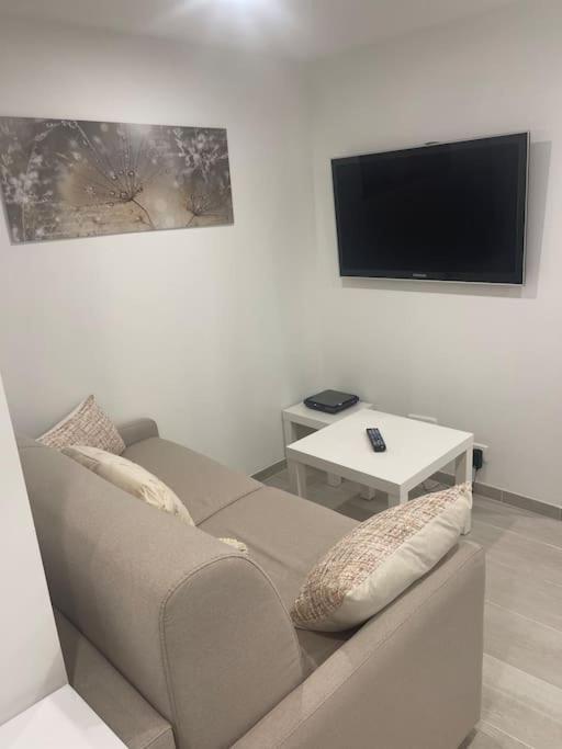 Grand Studio Neuf A 50 M Du Port Saint-Tropez Exterior foto